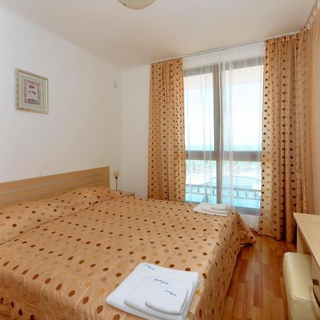 Apartment Complex Mirage Of Nessebar Exterior foto
