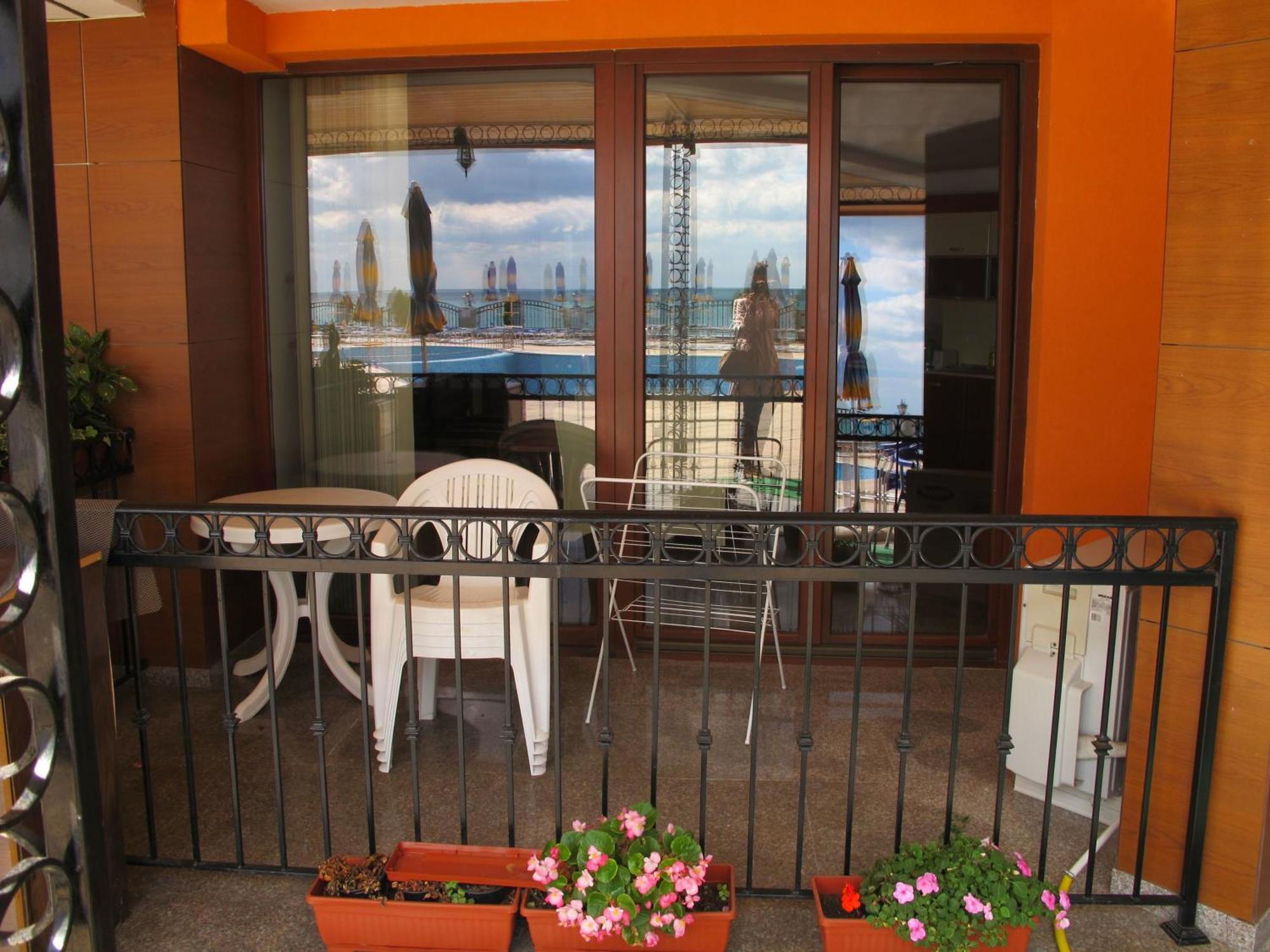Apartment Complex Mirage Of Nessebar Exterior foto